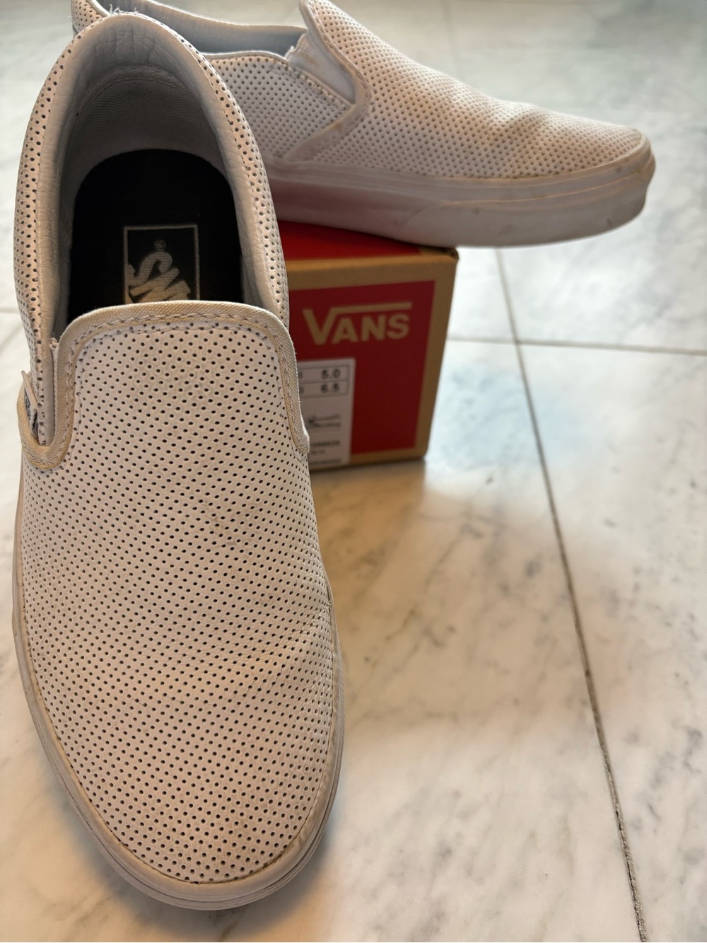 Vans Women’s Slip-On Perforated Leather Sneakers in White Size 6.5. Men size 5 - Picture 5 of 7